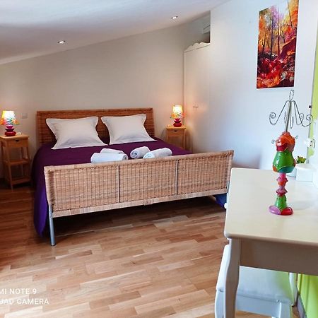 Au Village Rennes-le-Château Esterno foto